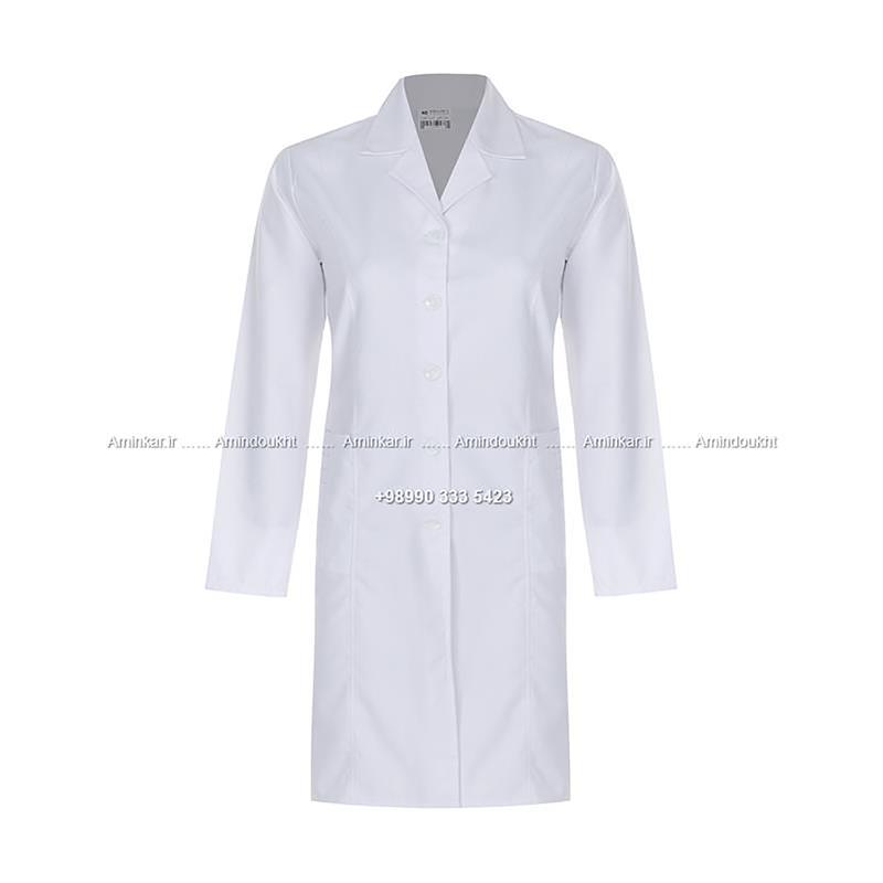 مانتو پزشکی زنانه مدل نگین با پارچه کجراه کد 32500؛ تلفیق زیبایی و کارایی برای محیط‌های درمانی
