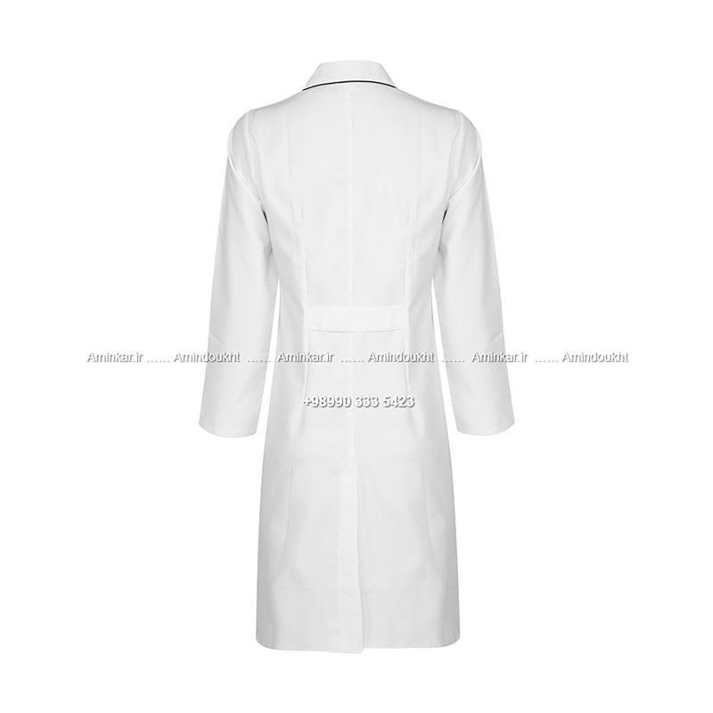 مانتو پزشکی زنانه مدل افسون با پارچه کجراه کد 32700؛ ترکیبی از زیبایی، استحکام و راحتی برای بانوان کادر درمان